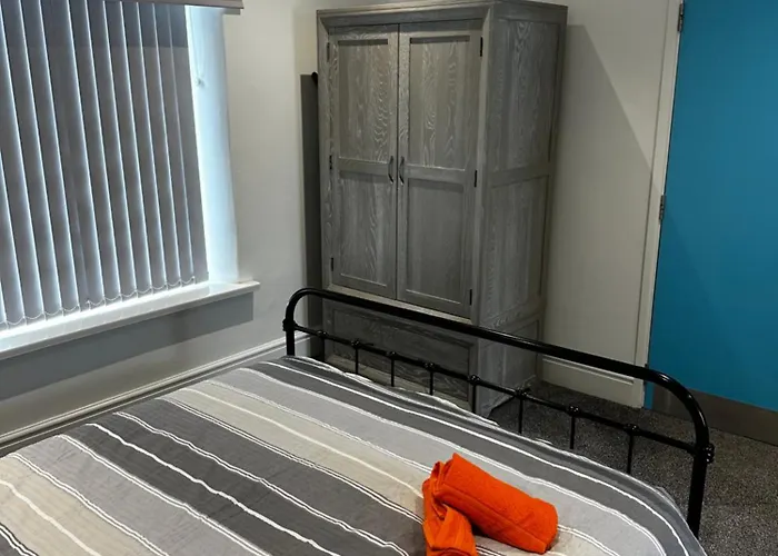 Town Centre Studio Flat